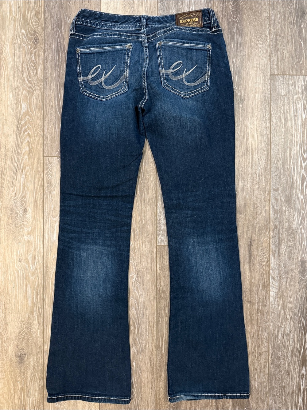 Express Women's Dark Blue Flared Jeans